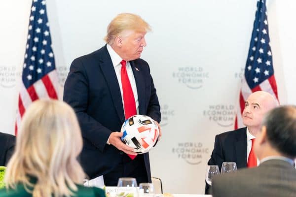 Gianni Infantino könnte um seinen Posten bangen